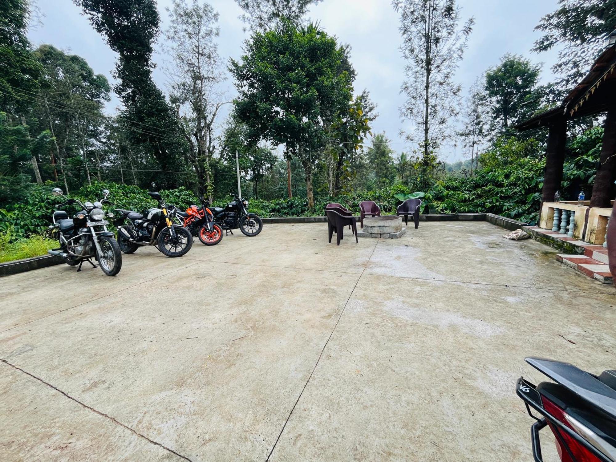 Preetham Homestay Kushālnagar المظهر الخارجي الصورة
